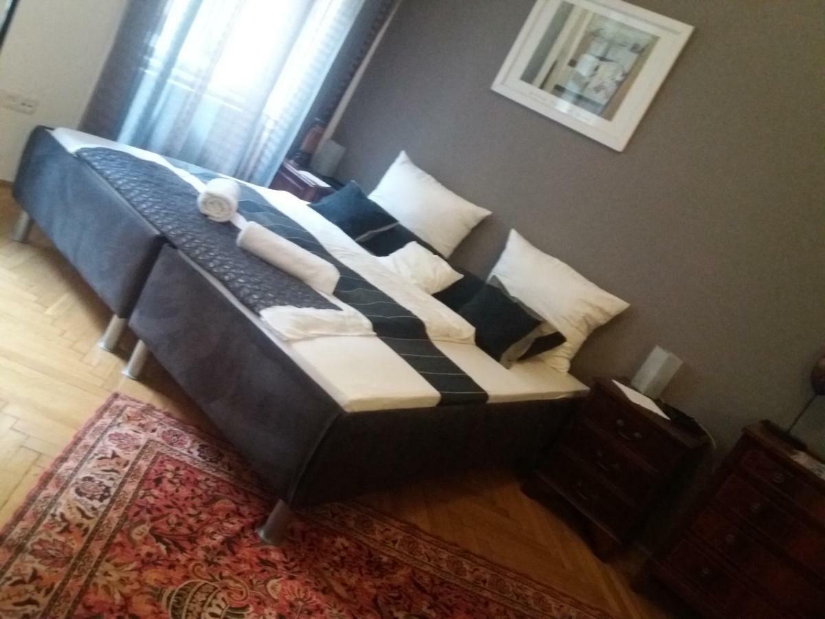 West10 Star Center Budapesta