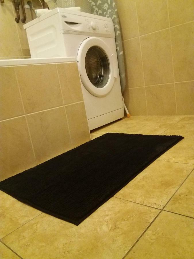 West10 Star Center Apartament *